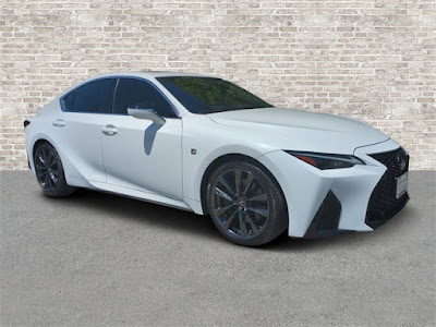 2023 Lexus IS