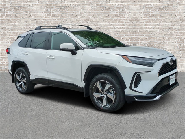 2025 Toyota RAV4 Plug-In Hybrid SE