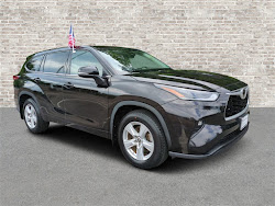 2021 Toyota Highlander LE
