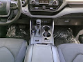 2022 Toyota Highlander L
