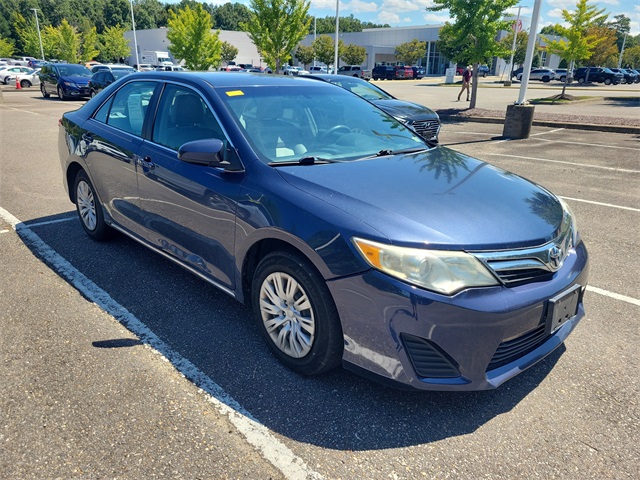 2014 Toyota Camry LE
