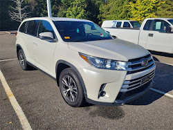 2019 Toyota Highlander LE