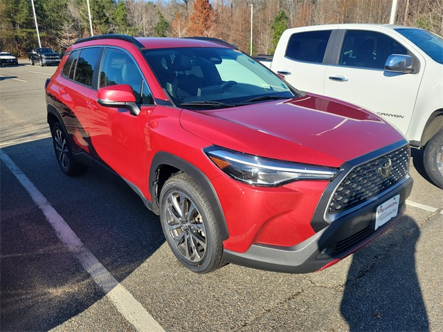 2023 Toyota Corolla Cross XLE