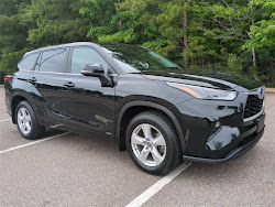 2023 Toyota Highlander Hybrid LE