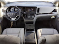 2020 Toyota Sienna XLE