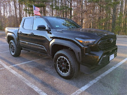2026 Toyota Tacoma Hybrid TRD Off Road