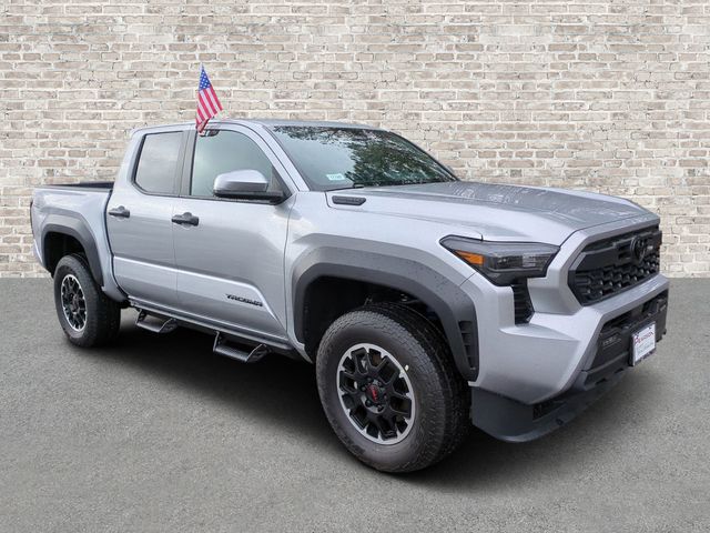 2026 Toyota Tacoma Hybrid TRD Off Road
