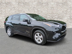 2023 Toyota Highlander Hybrid LE