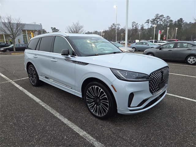 2025 Lincoln Aviator Black Label