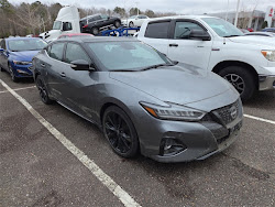 2023 Nissan Maxima SR