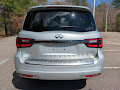 2022 INFINITI QX80 Premium Select