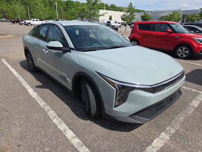 2025 Kia K4