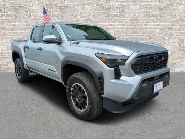 2026 Toyota Tacoma Hybrid TRD Off Road