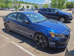 2024 Nissan Altima 2.5 SR