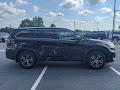 2016 Toyota Highlander XLE V6