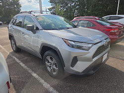 2023 Toyota RAV4 Hybrid LE