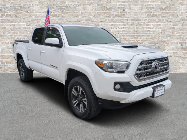 2016 Toyota Tacoma TRD Sport