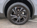 2027 Toyota C-HR SE